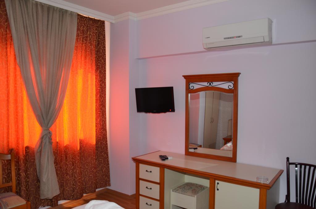 Ozturk Hotel Antalya Chambre photo
